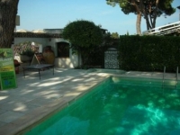 Studio holiday rentals Cap d'antibes